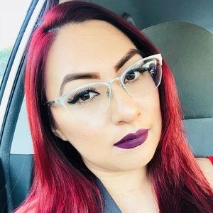 Meet your Posher, Diana